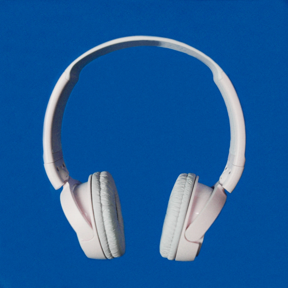 Everybody's Lookin' At Us